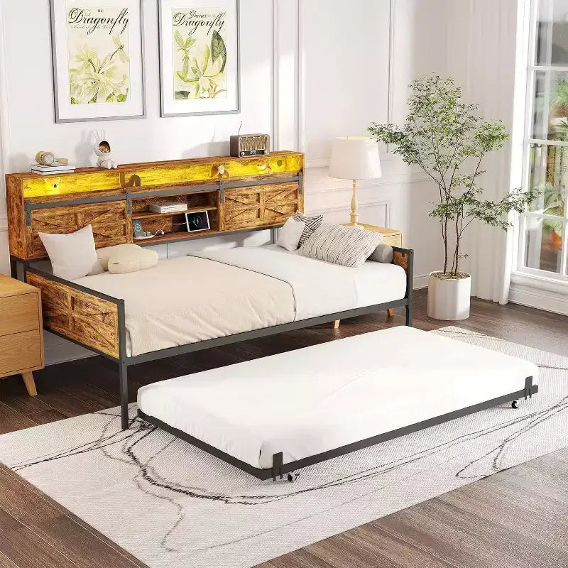 Lit de repos double avec lit gigogne, avec tête de lit coulissante de style grange et lumière LED, lit de repos en métal robuste pour salon, chambre et chambre d'amis, marron