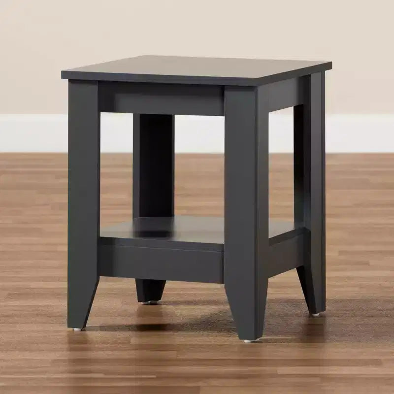 Table d'appoint en bois gris -